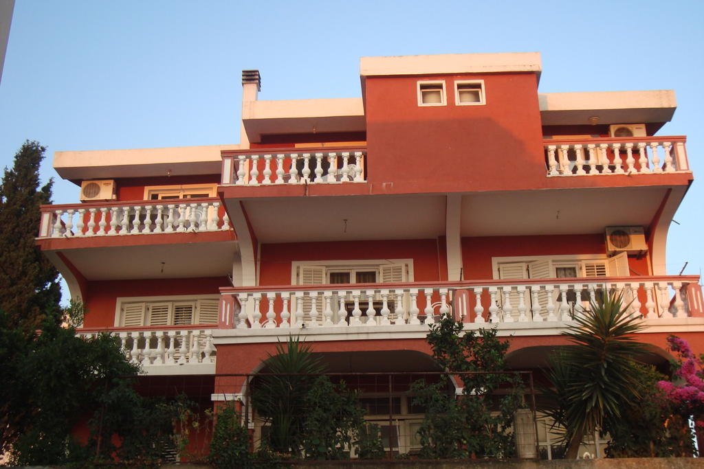 Alvanita Apartments Ulcinj Ngoại thất bức ảnh